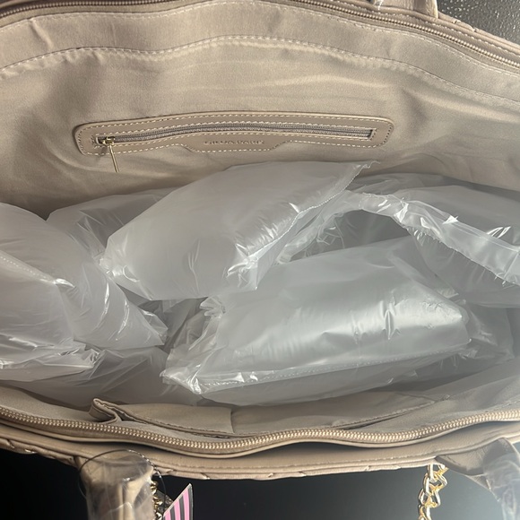 Gilda Paris weekend tote - Picture 10 of 12